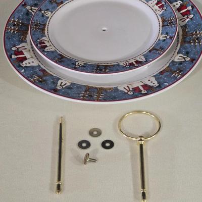 Sakura Snowmen Dinner Plates (4) and 2 Tier Stand