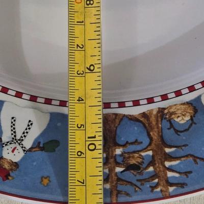 Sakura Snowmen Dinner Plates (4) and 2 Tier Stand