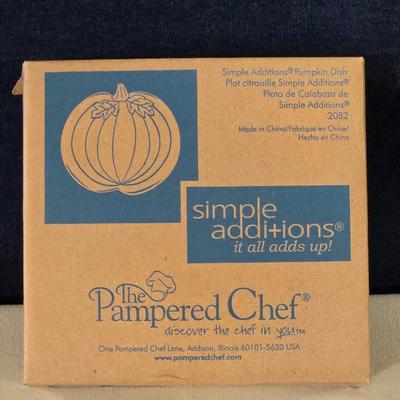 New in the Box Pampered Chef Pumpkin Small Plate