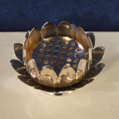 Leonard Silver Plate Flower Frog Set