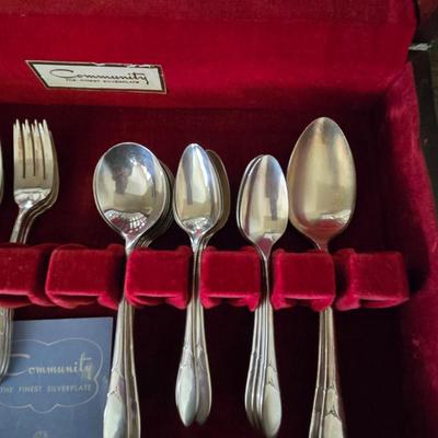 Community Silverplate Flateware Set with Box