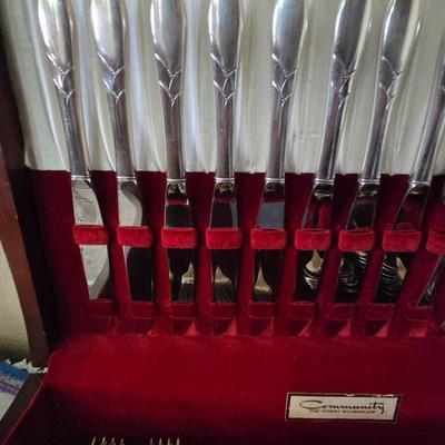 Community Silverplate Flateware Set with Box