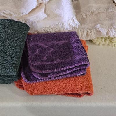 Mixed Towel Lot