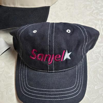 (3) New Hats