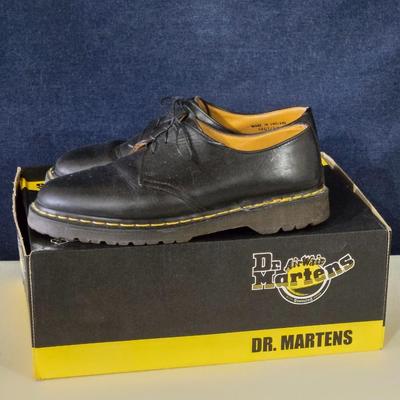 Dr. Martens Size 7