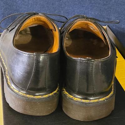 Dr. Martens Size 7