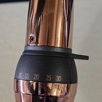 (2) Curling Irons