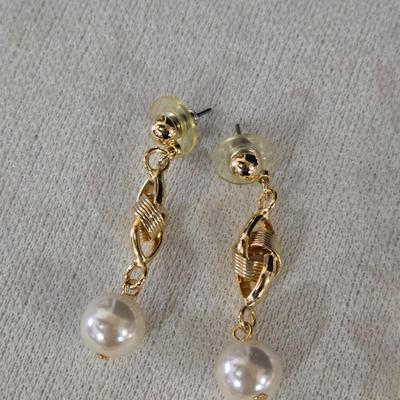 Gold Tone & Faux Pearl Set & Gold Tone Necklace