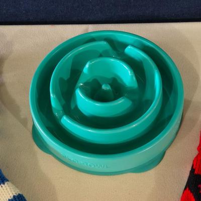 (2) Small Dog Sweaters and Water Bowl