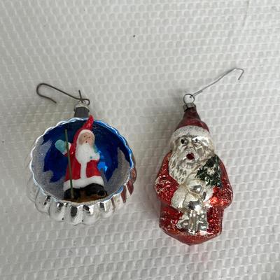 Lot 352 Vintage ornaments #43