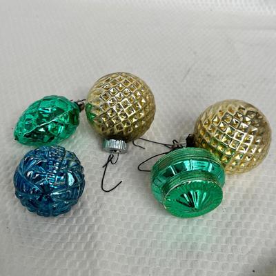 Lot 360 Vintage ornaments #50