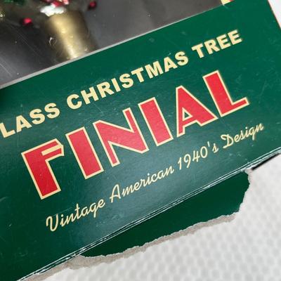Lot 364 Christopher Radko Shiny Brite Tree Topper