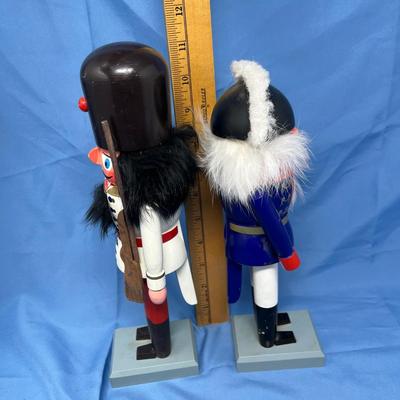 Lot 434 Soldiers Nut Crackers
