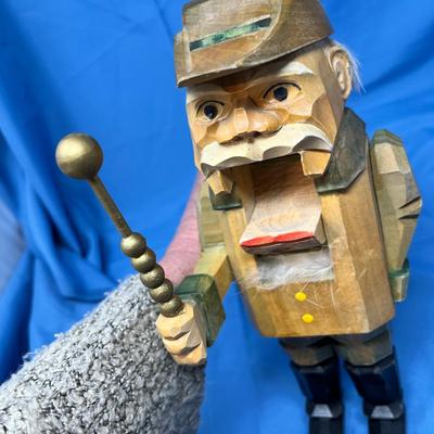 Lot 435 Bavarian Nut Crackers