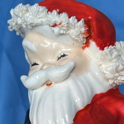 Lot 438 Santa & Mrs Claus