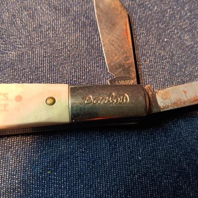 3 POCKET KNIVES