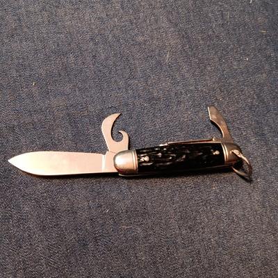 CAMPMASTER, KAMP-KING & BARLOW POCKET KNIVES