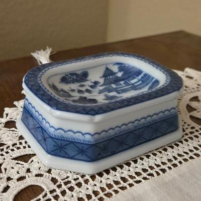 Mottahedeh Japenese Design China Made in Portugal