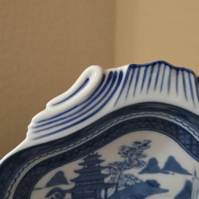 Mottahedeh Japanese Design Dish Made in Portugal