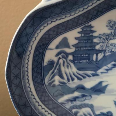 Mottahedeh Japanese Design Dish Made in Portugal