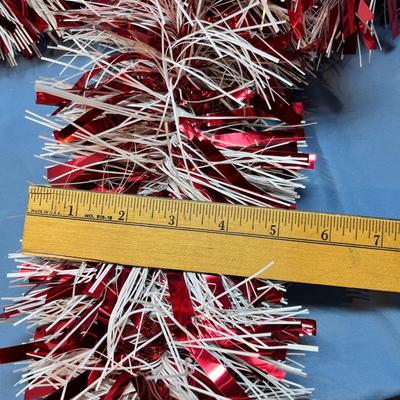 Lot 445 Candy Cane garland