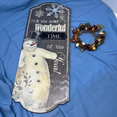 Lot 452 Snowman sign