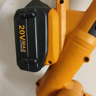 Worx 20-volt battery operated weed eater and leaf blower with 4 batteries and 1 charger