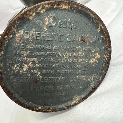 Delta Powerlite & More Railroad Lanterns (O-MK)