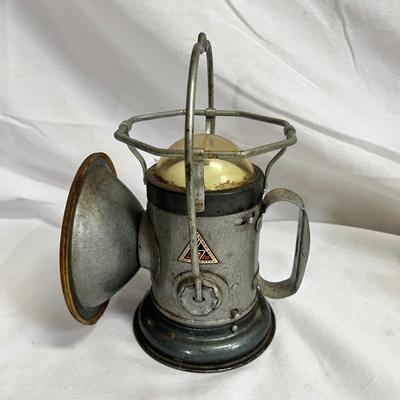Delta Powerlite & More Railroad Lanterns (O-MK)
