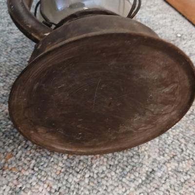 Vintage Dietz New York U.S. HY-LOW marked kerosene lantern