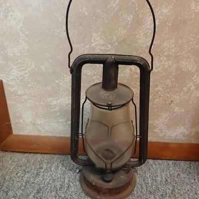 Vintage Dietz New York U.S. HY-LOW marked kerosene lantern