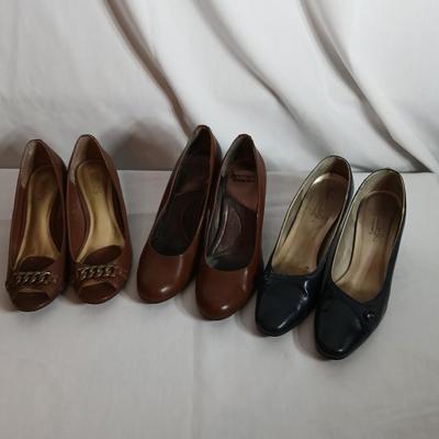 Women's shoes 8.5 - 9