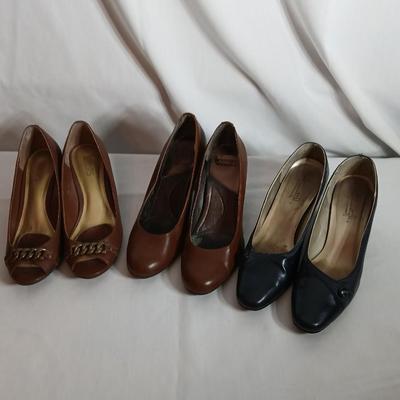 Women's shoes 8.5 - 9