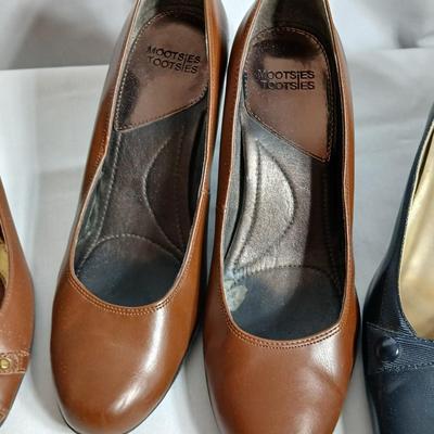 Women's shoes 8.5 - 9