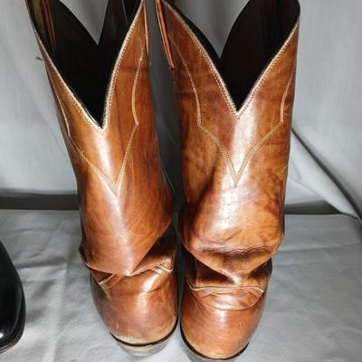 Two pair of leather soled Cowboy boots Tony Llama size 9