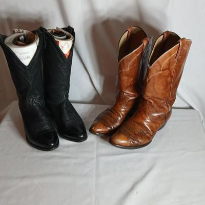 Two pair of leather soled Cowboy boots Tony Llama size 9