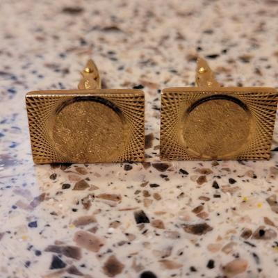 Collection of gold rings and cufflinks