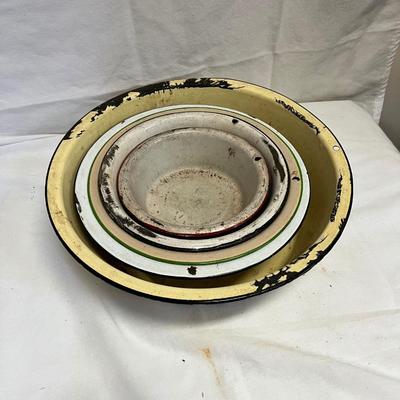 Assortment of Enameled Cookware & More (O-MK)