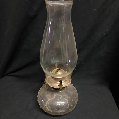 Lamp light farms Oil lamp with hobnail base