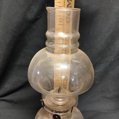 Vintage Lamplight Farms Hurricane Glass Oil Lamp