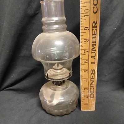 Vintage Lamplight Farms Hurricane Glass Oil Lamp