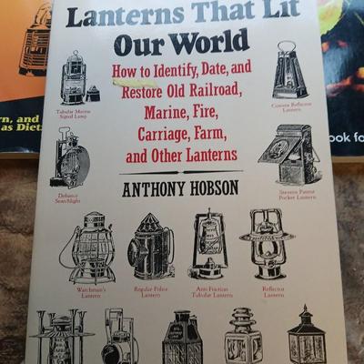 Three books on collecting lanterns