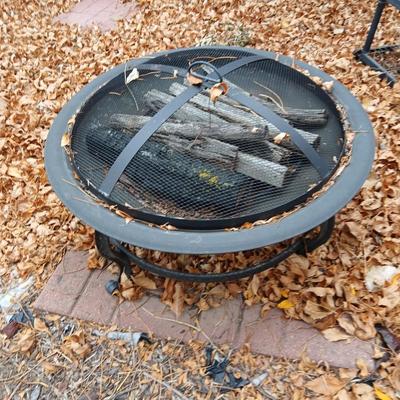 outdoor fire pit with screen cover