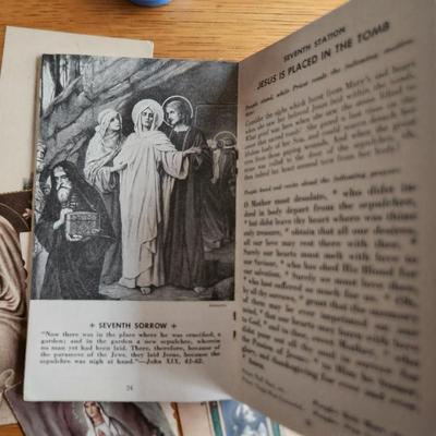 Marion-Themed Religious Items