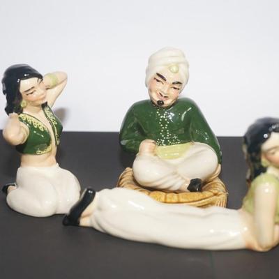 CERAMIC ARTS STUDIO MADISON, WI 1942-1956 SULTAN & TWO HAREM GIRLS