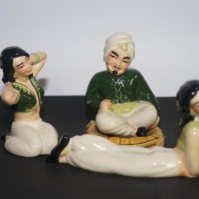 CERAMIC ARTS STUDIO MADISON, WI 1942-1956 SULTAN & TWO HAREM GIRLS