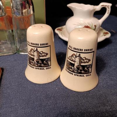 4 SETS OF SALT/PEPPER SHAKERS AND MORE