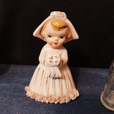 SALT & PEPPER SHAKERS, SINGLE GIRL SHAKER AND A SLATE WALL HANGING
