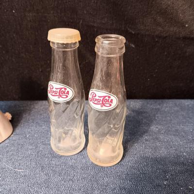 SALT & PEPPER SHAKERS, SINGLE GIRL SHAKER AND A SLATE WALL HANGING