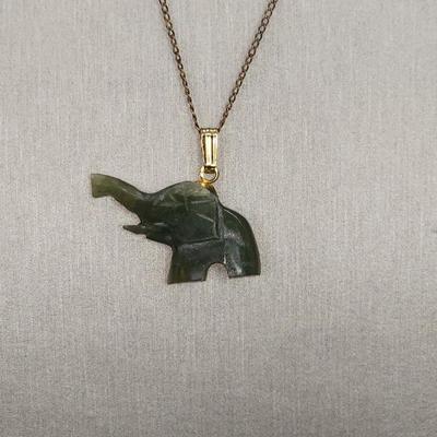 LOT 1 :: Vintage Gold filled Jade Elephant Pendant Necklace 18" L with zipper pouch